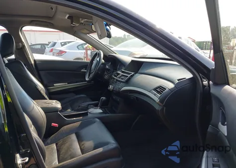 2010 Honda Accord 3.5 Ex-L from USA, damaged, VIN 1HGCP3F89AA017187